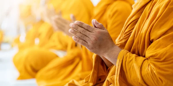 佛教喪禮僧侶誦經